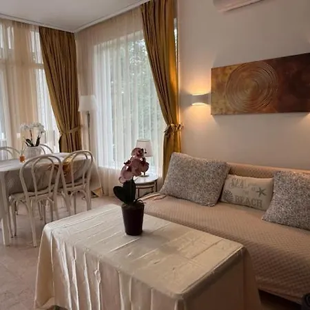 Haus Sonnenklang Sajkod Дом отдыха *